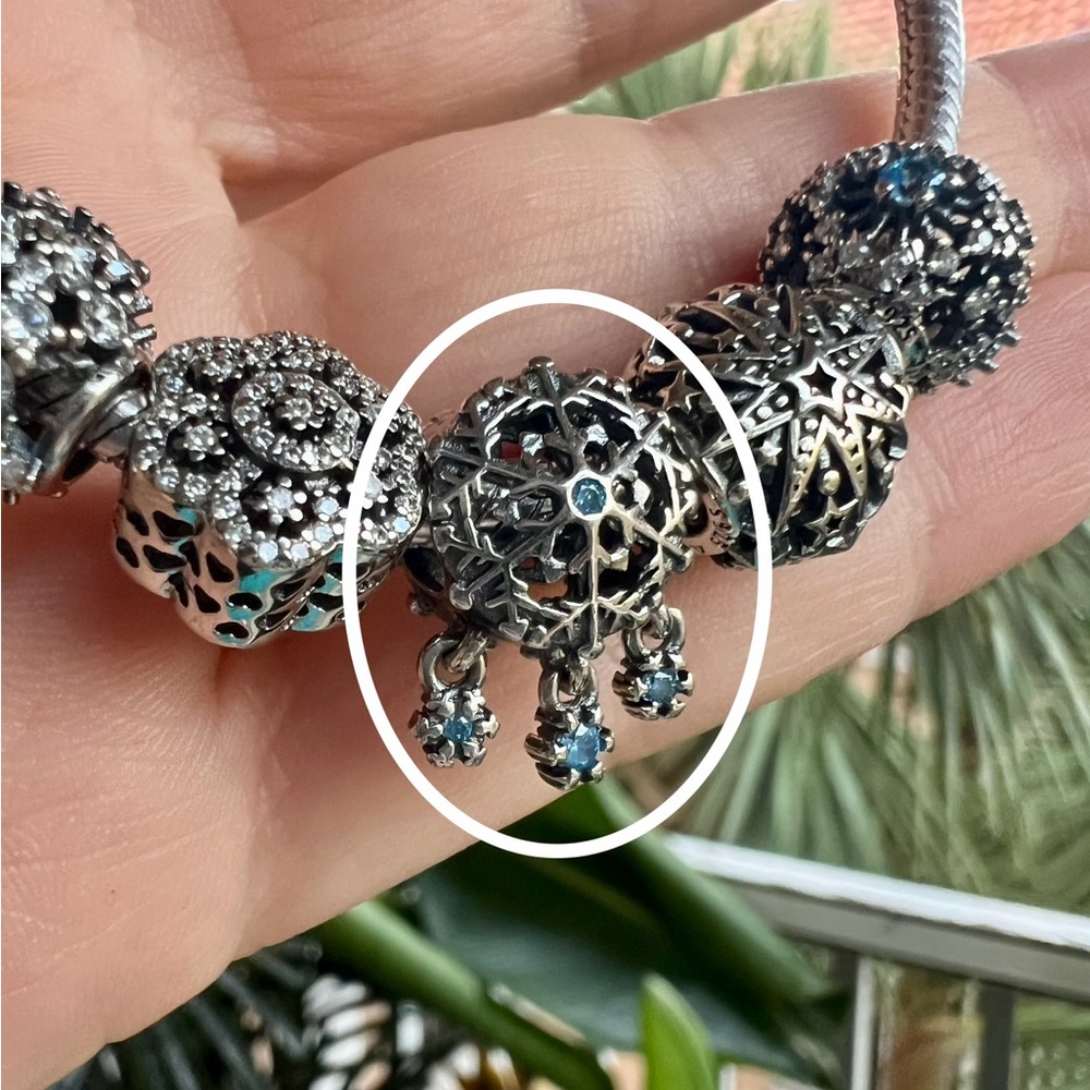Snowflake Drop Charm - Picture 4 of 6